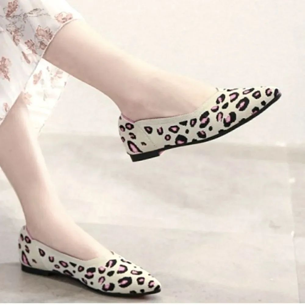 KELLY &KATIE LEOPARD PRINT KNIT POINTED TOE SLIP-ON FLAT SHOE